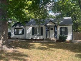 featured image of 2232 S Kickapoo Ave