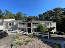 9 Holland Dr - Photo 1 of 1