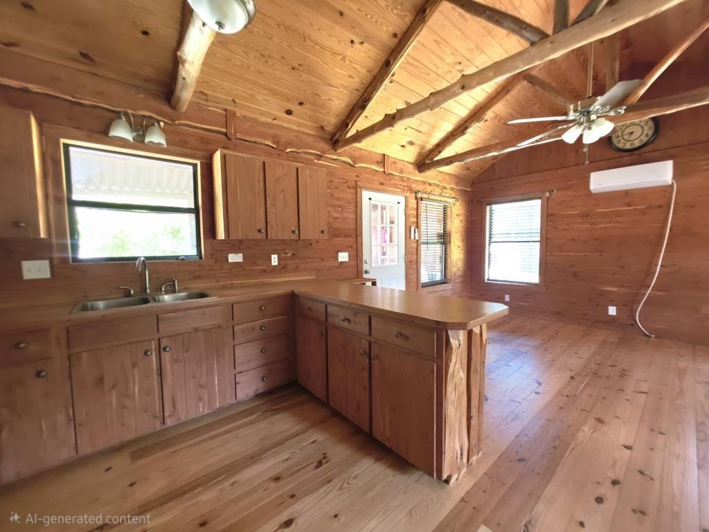 313 N Berry Rdg - Photo 7 of 12