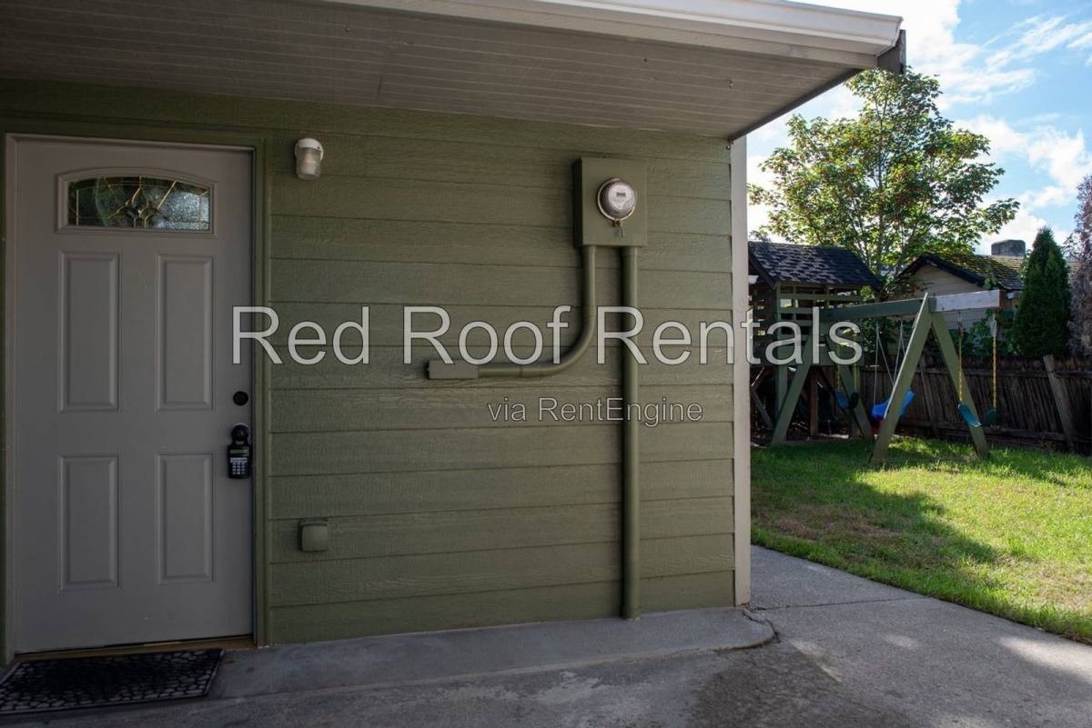 414 118th St S - Photo 3 of 20