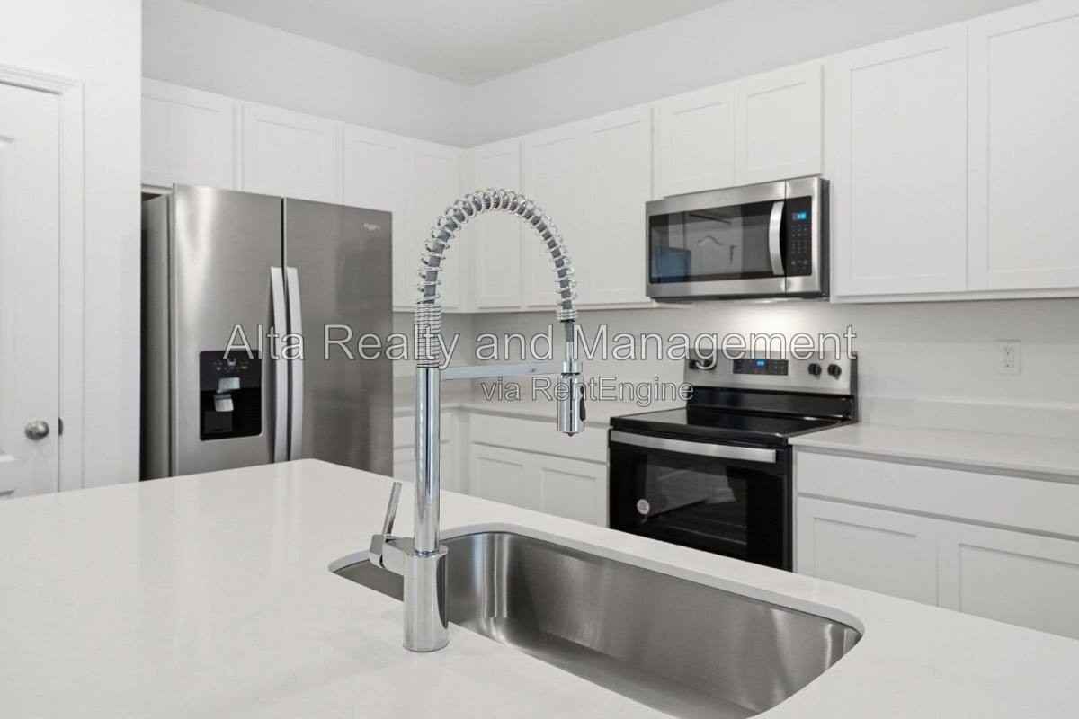 5661 Coppers Edge Ln - Photo 7 of 10