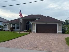 featured image of 527 Sw 40th Ter
