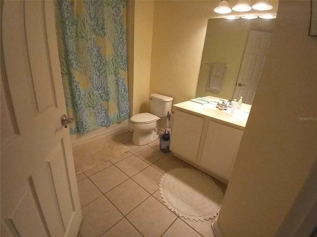 1121 Seton Hall Ct - Photo 4 of 11