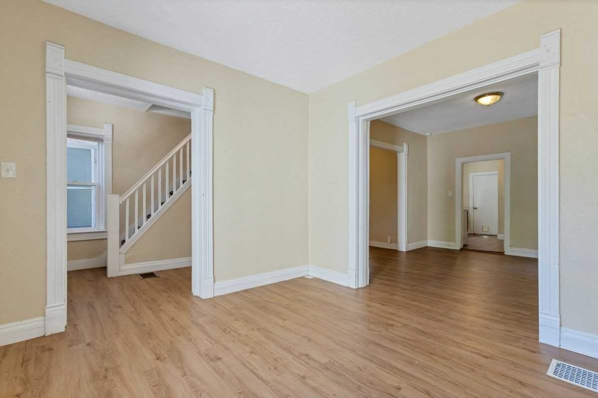 2707 N Downing St - Photo 4 of 30