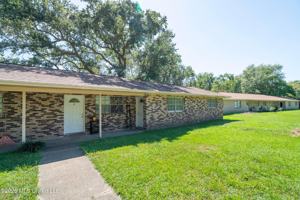 featured image of 264 Alexander Rd