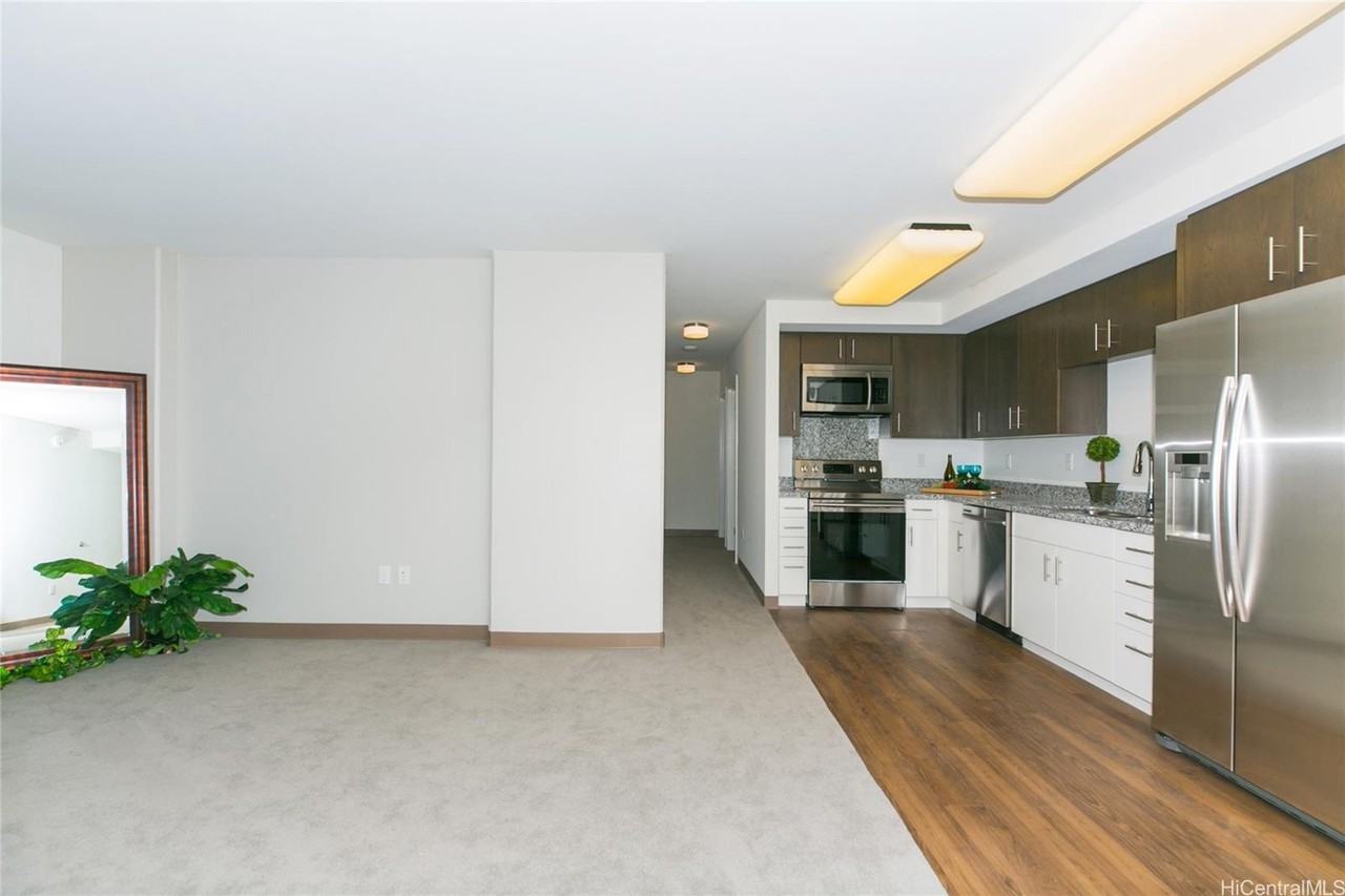 988 Halekauwila St #3209 - Photo 2 of 21
