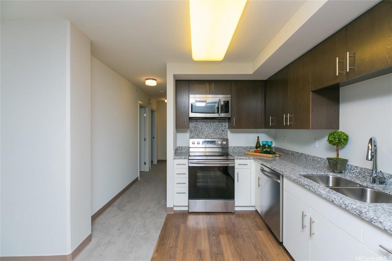 988 Halekauwila St #3209 - Photo 6 of 21