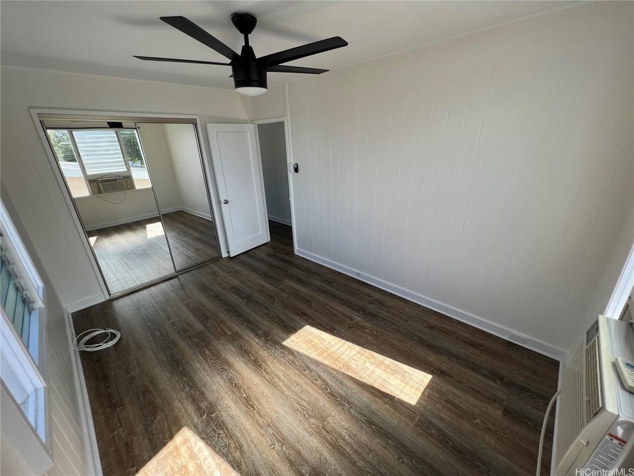 1715 10th Ave #A - Photo 7 of 17