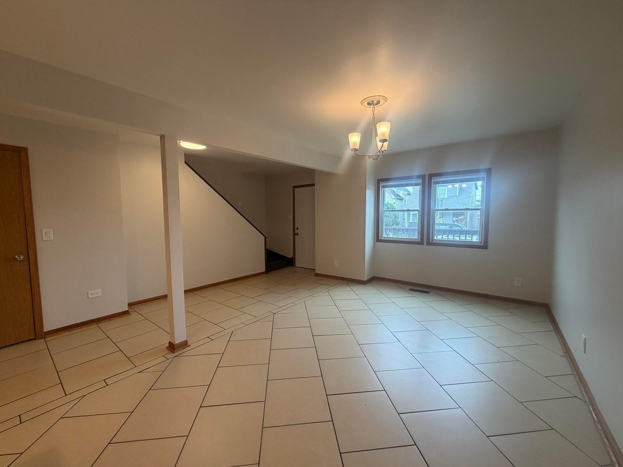 4840 Elm Ave - Photo 4 of 14