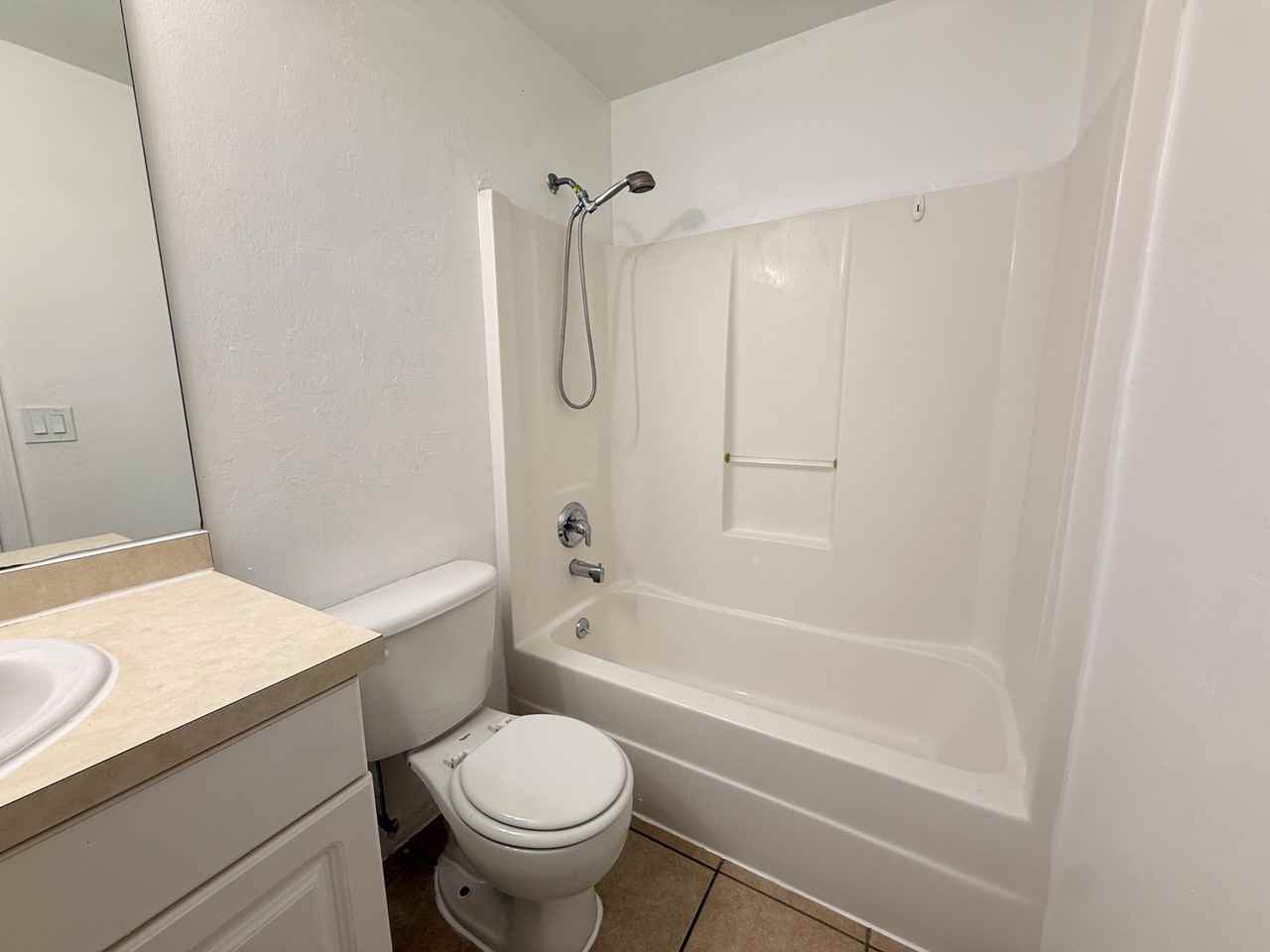 2411 Herb Ave S #2411 - Photo 3 of 22
