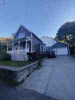featured image of 907 Ruby Ave
