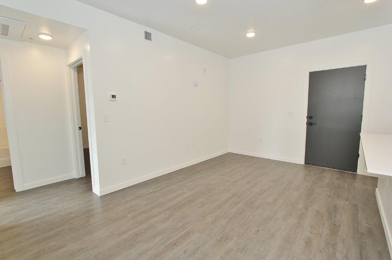 3906 Brian Ave #107 - Photo 4 of 32