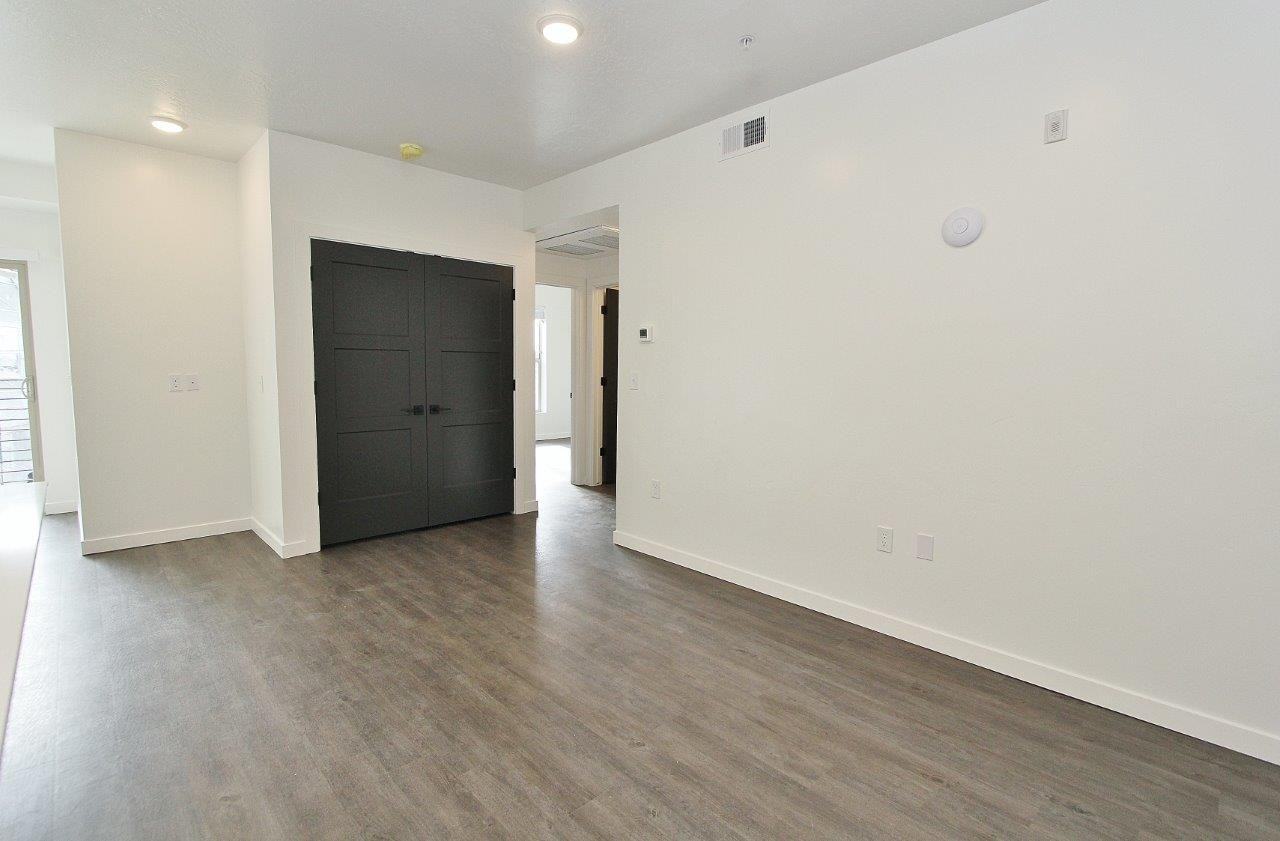 3906 Brian Ave #107 - Photo 5 of 32