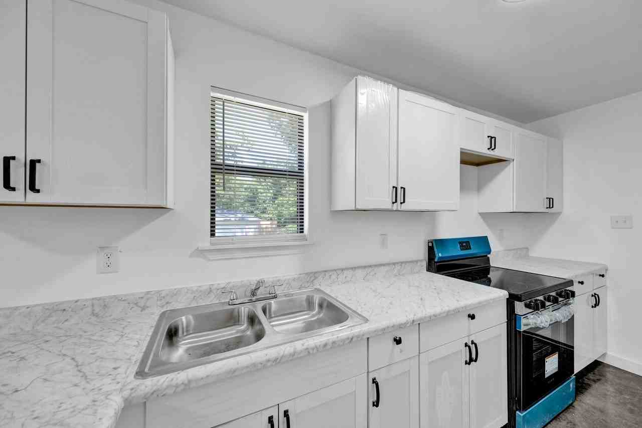 728 King Ave - Photo 6 of 16