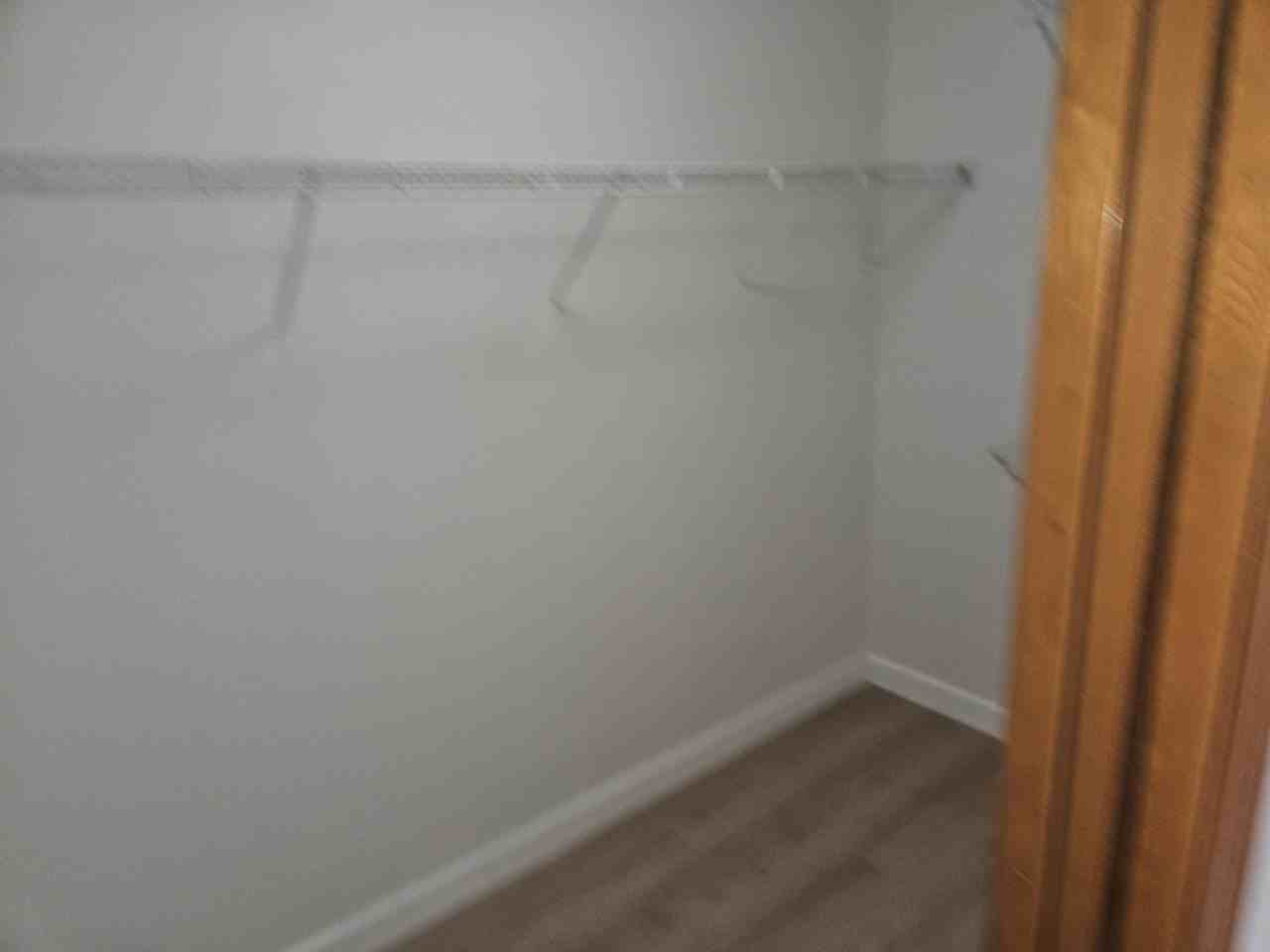 18417 Woodbine Dr - Photo 6 of 30