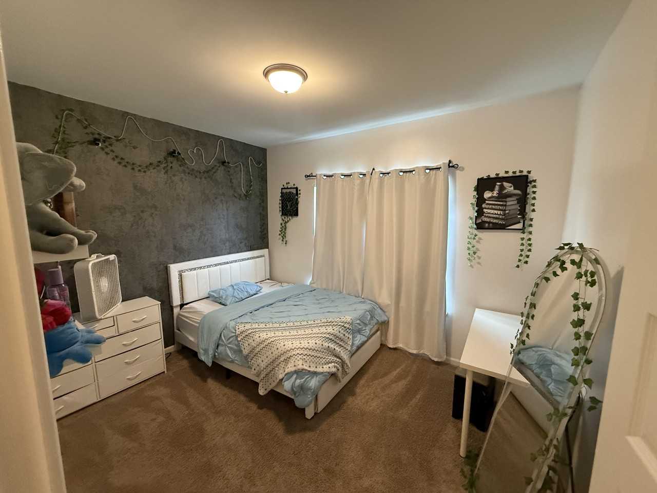 126 Glendale Ln - Photo 5 of 18