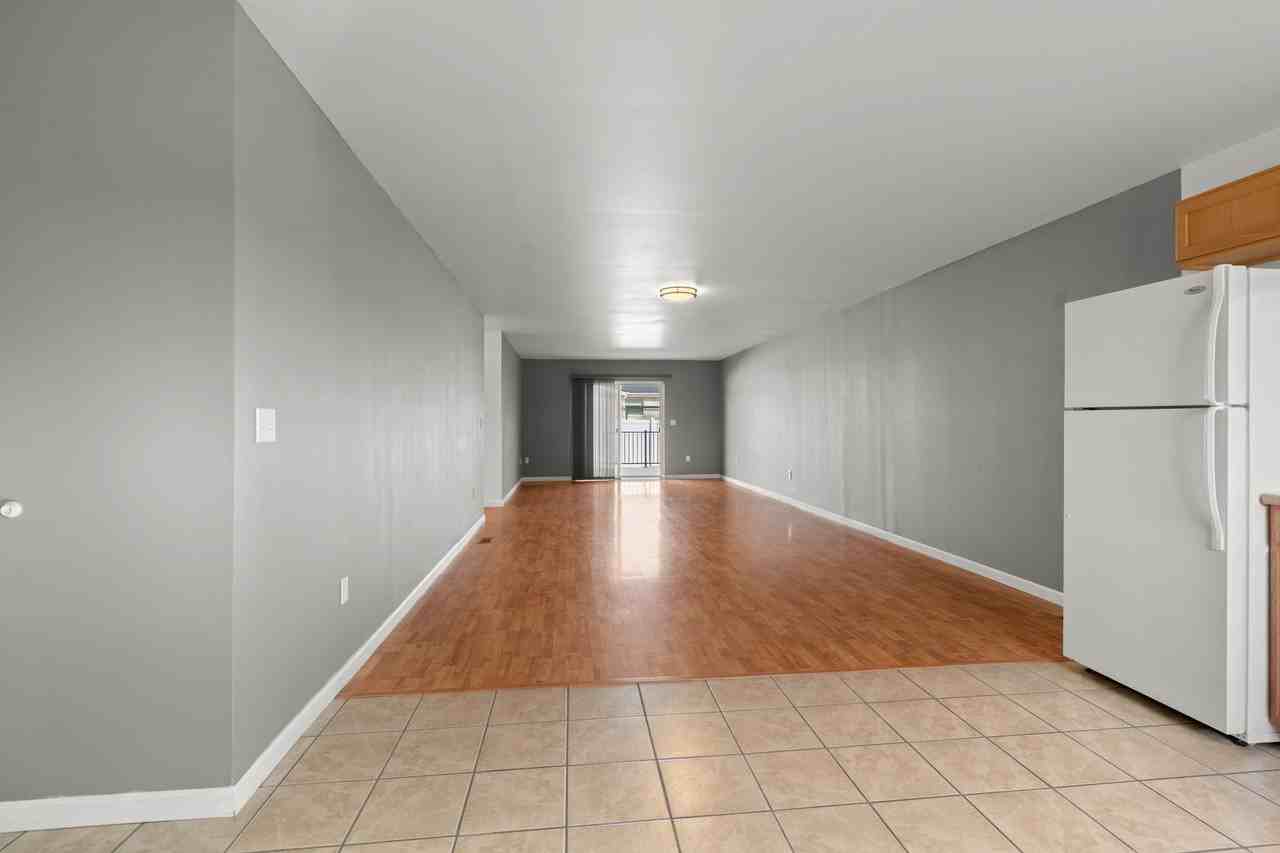 717 S Stevens #A - Photo 7 of 20