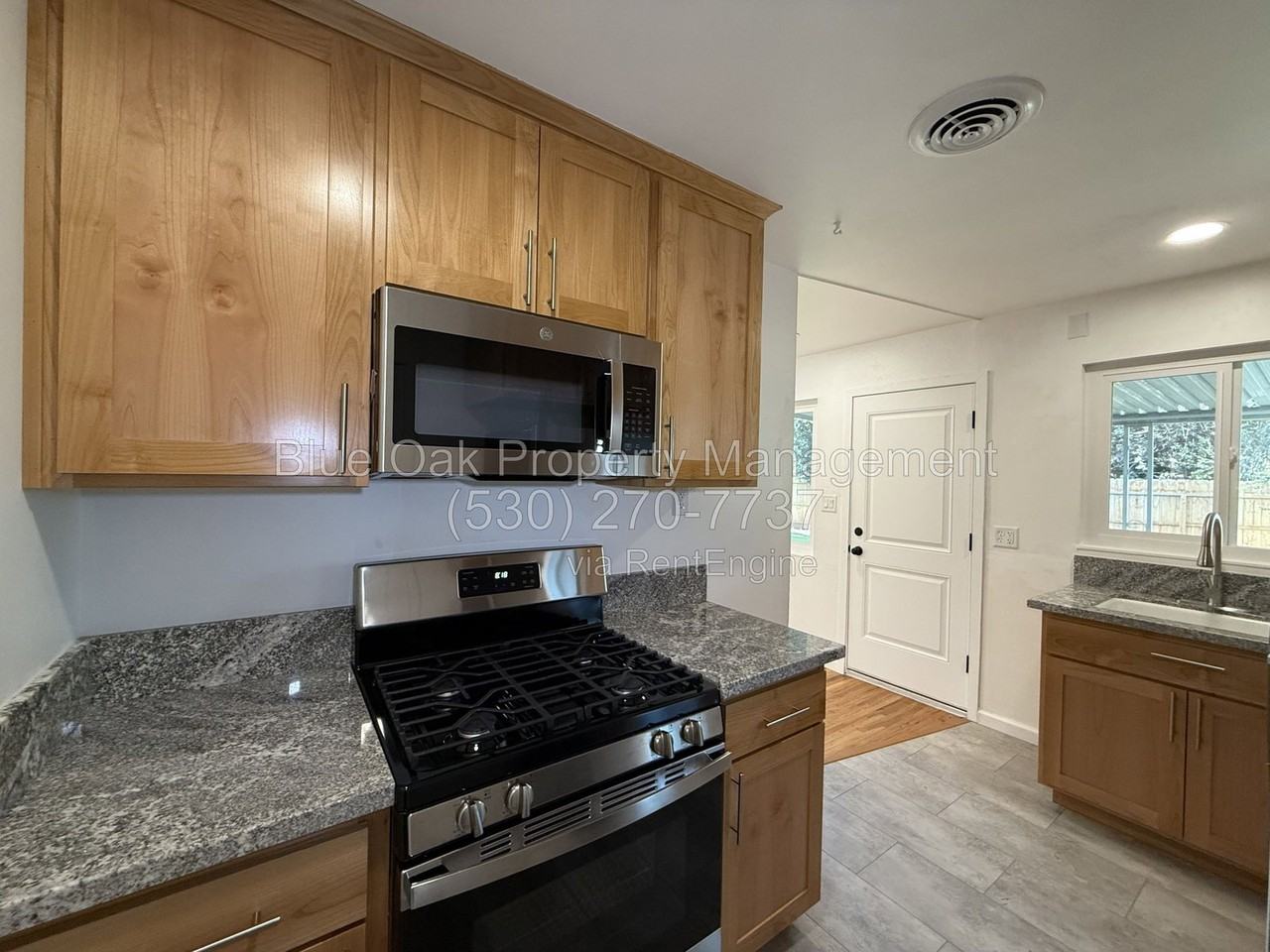 847 Nancy Ln - Photo 6 of 15