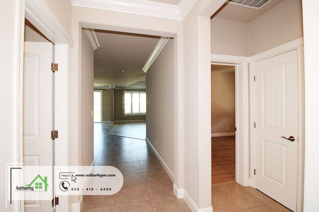3390 Hotlam Rd - Photo 4 of 27