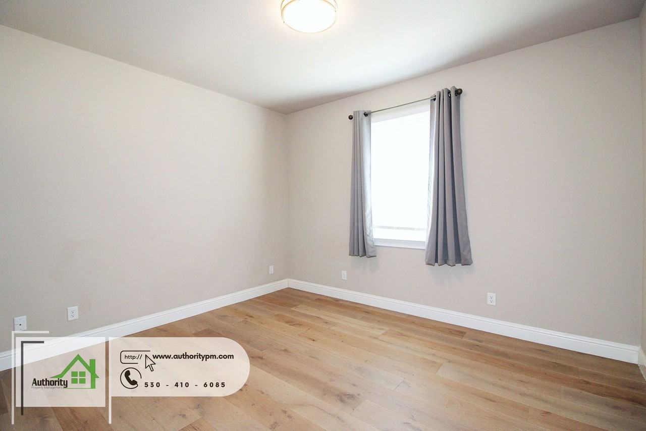 3390 Hotlam Rd - Photo 6 of 27