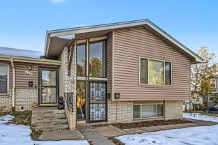 4725 S Acoma St - Photo 1 of 1