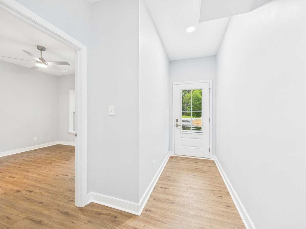 1406 Old Iron Rd #B - Photo 6 of 50