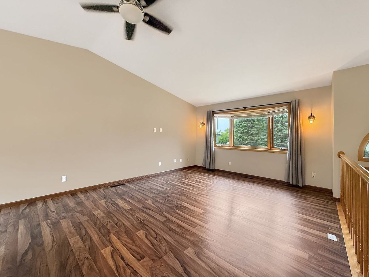 9725 Pallisades Cir - Photo 5 of 24
