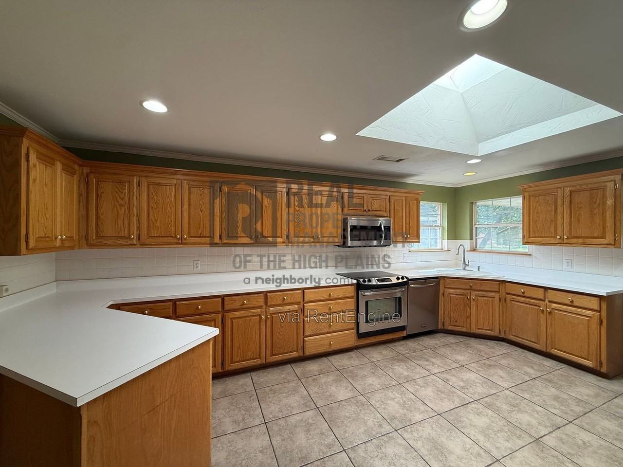4407 Van Winkle Dr - Photo 2 of 17