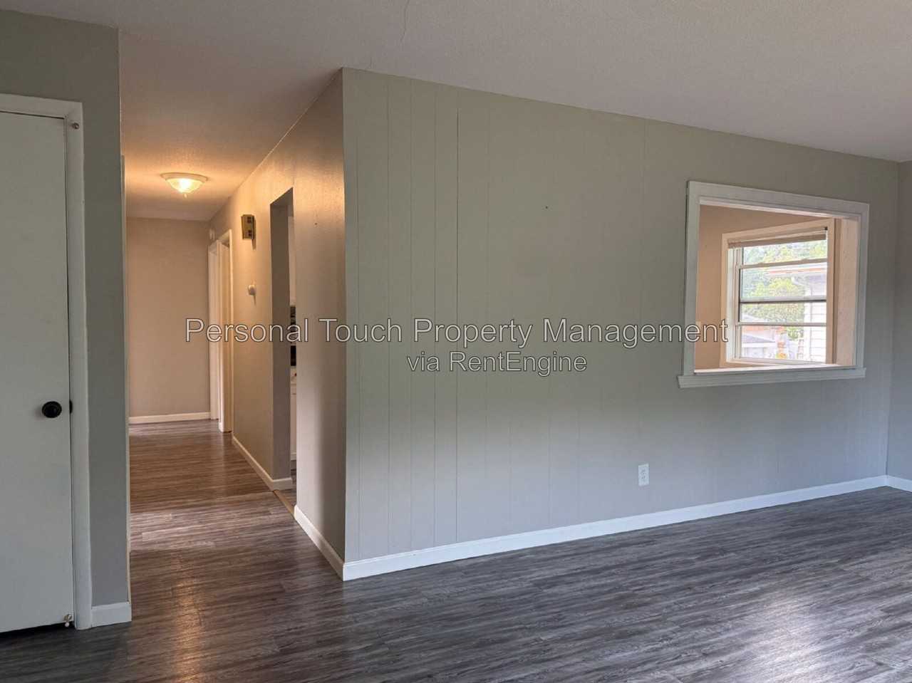 214 Morrison St - Photo 3 of 26