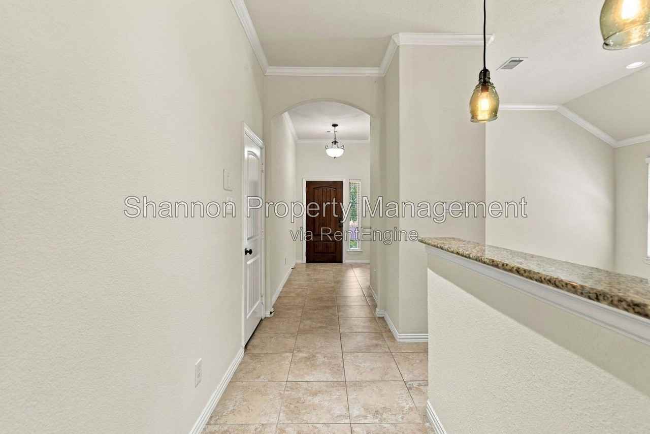3523 Hamilton Bend Ln - Photo 6 of 37