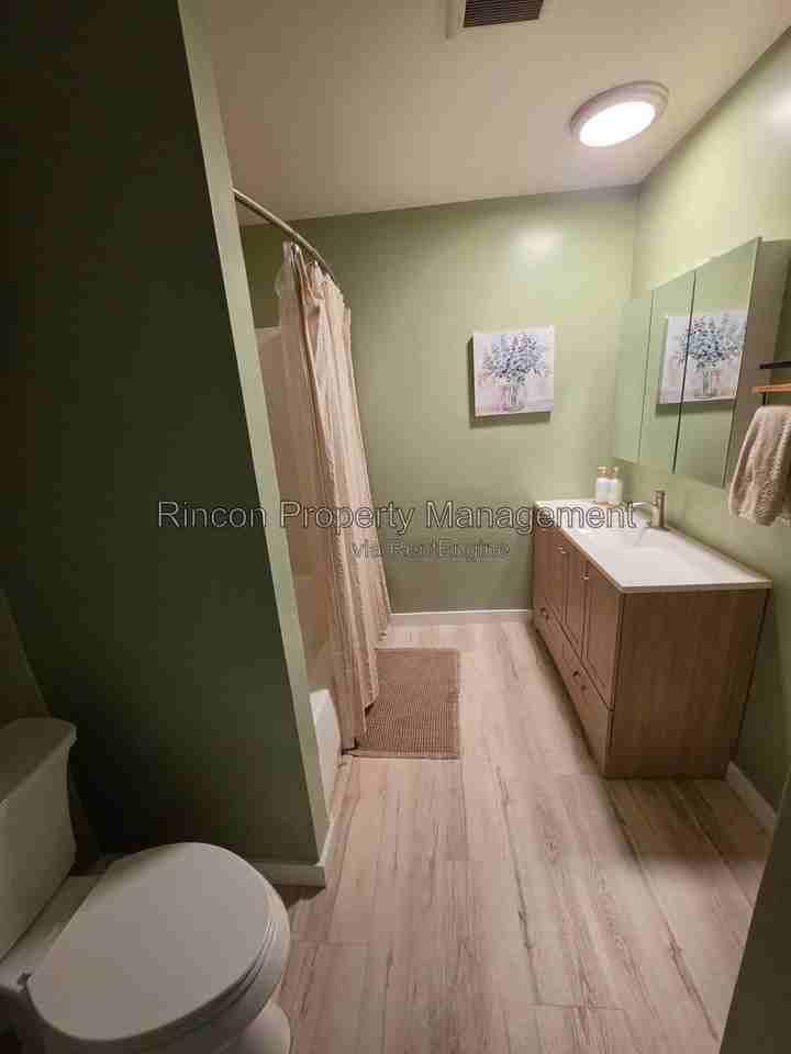 8566 Truckee Dr - Photo 5 of 12