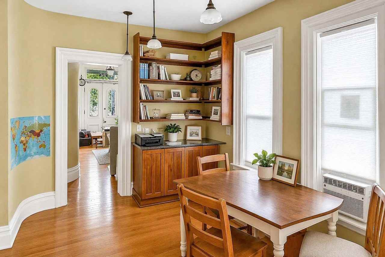 624 Kellogg St Se - Photo 3 of 11