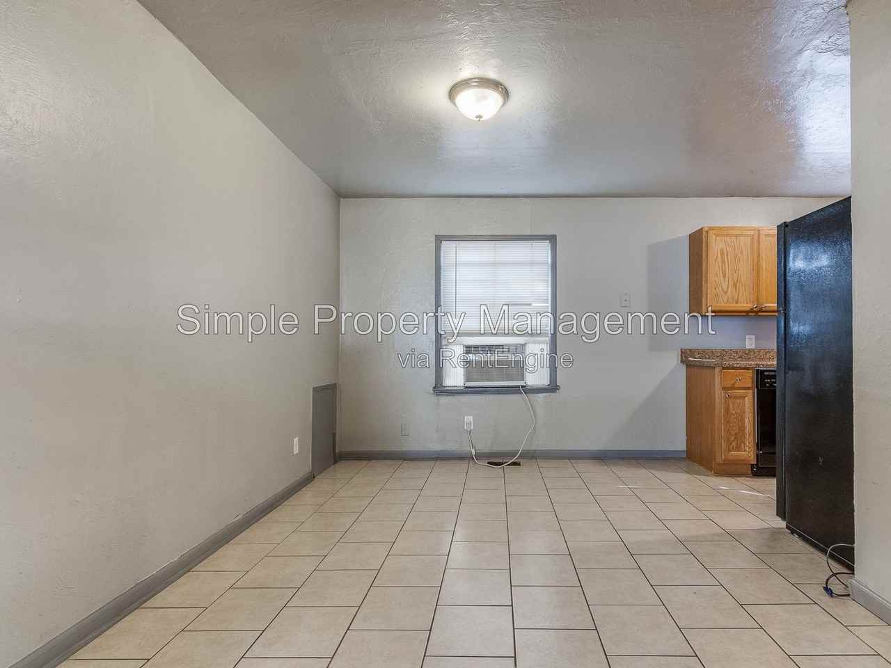2468 Nw 39th Ter - Photo 5 of 17