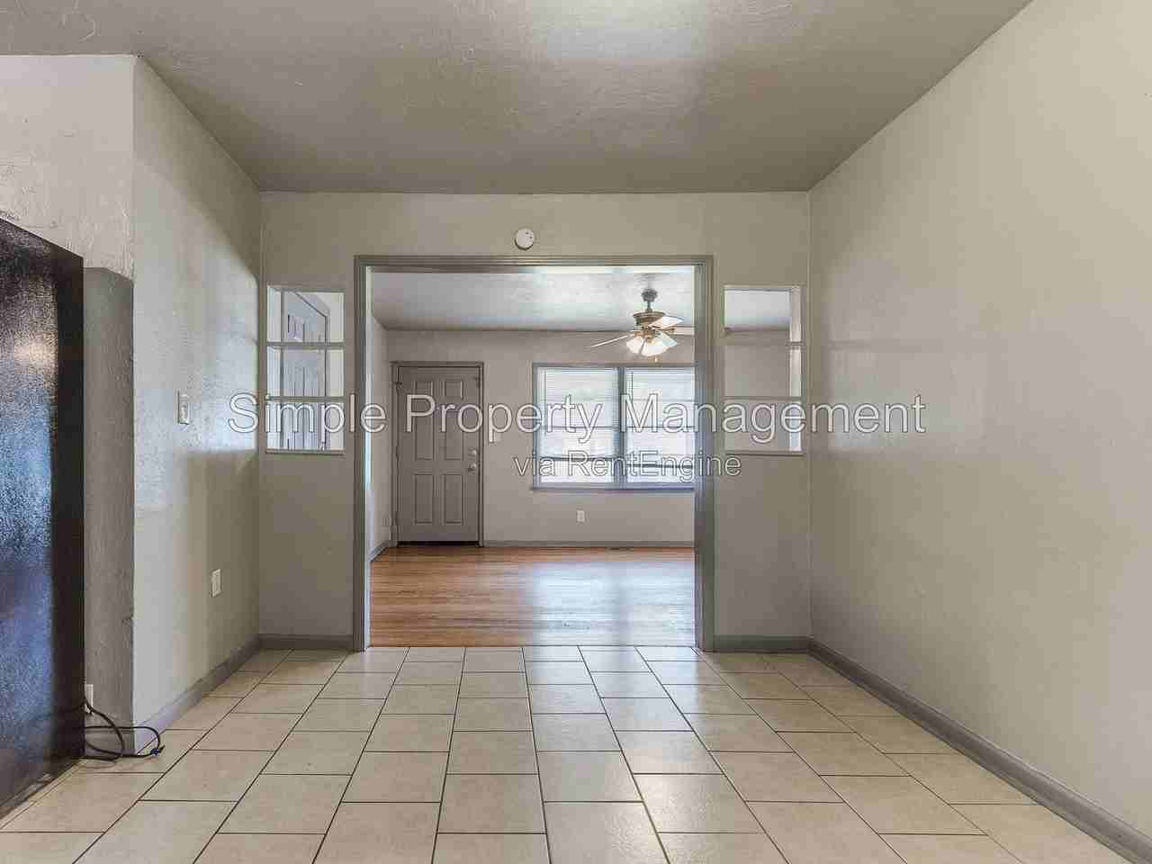 2468 Nw 39th Ter - Photo 6 of 17