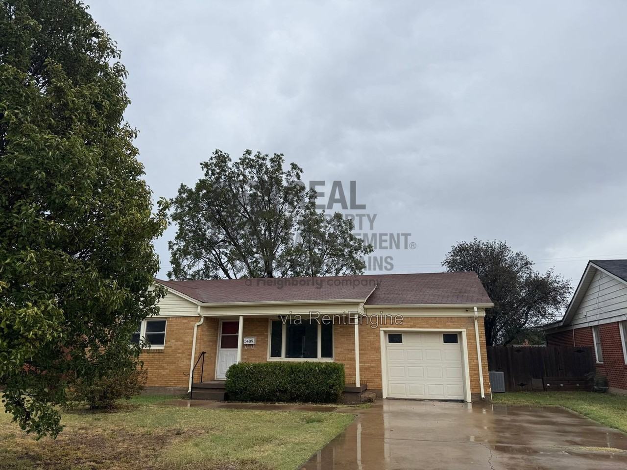 5409 Lawrence Blvd - Photo 2 of 15