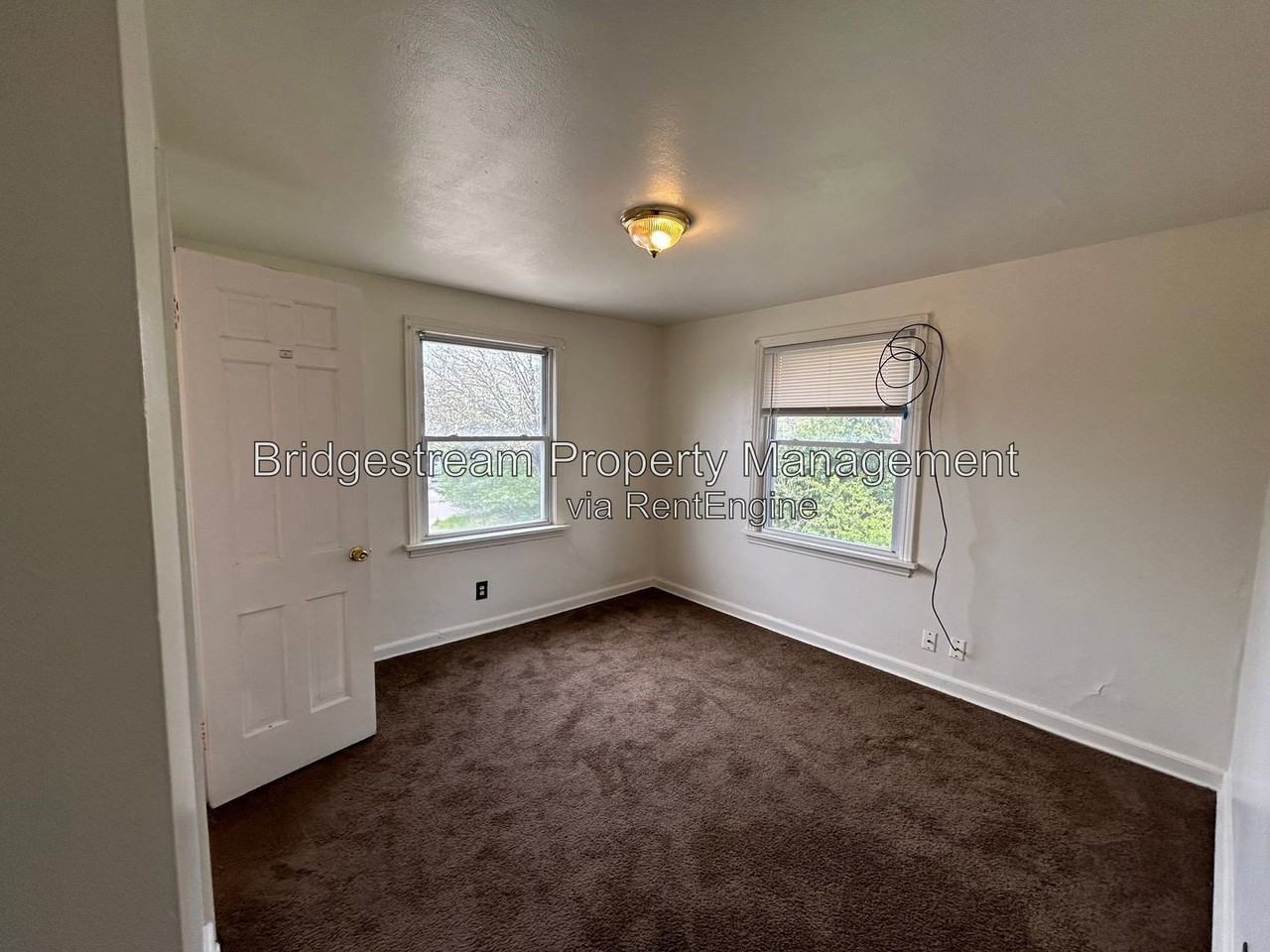 1317 Salem Ave #3 - Photo 6 of 8