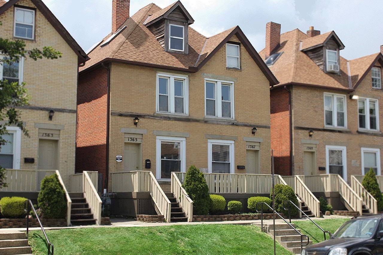 1367 Indianola Ave - Photo 7 of 7