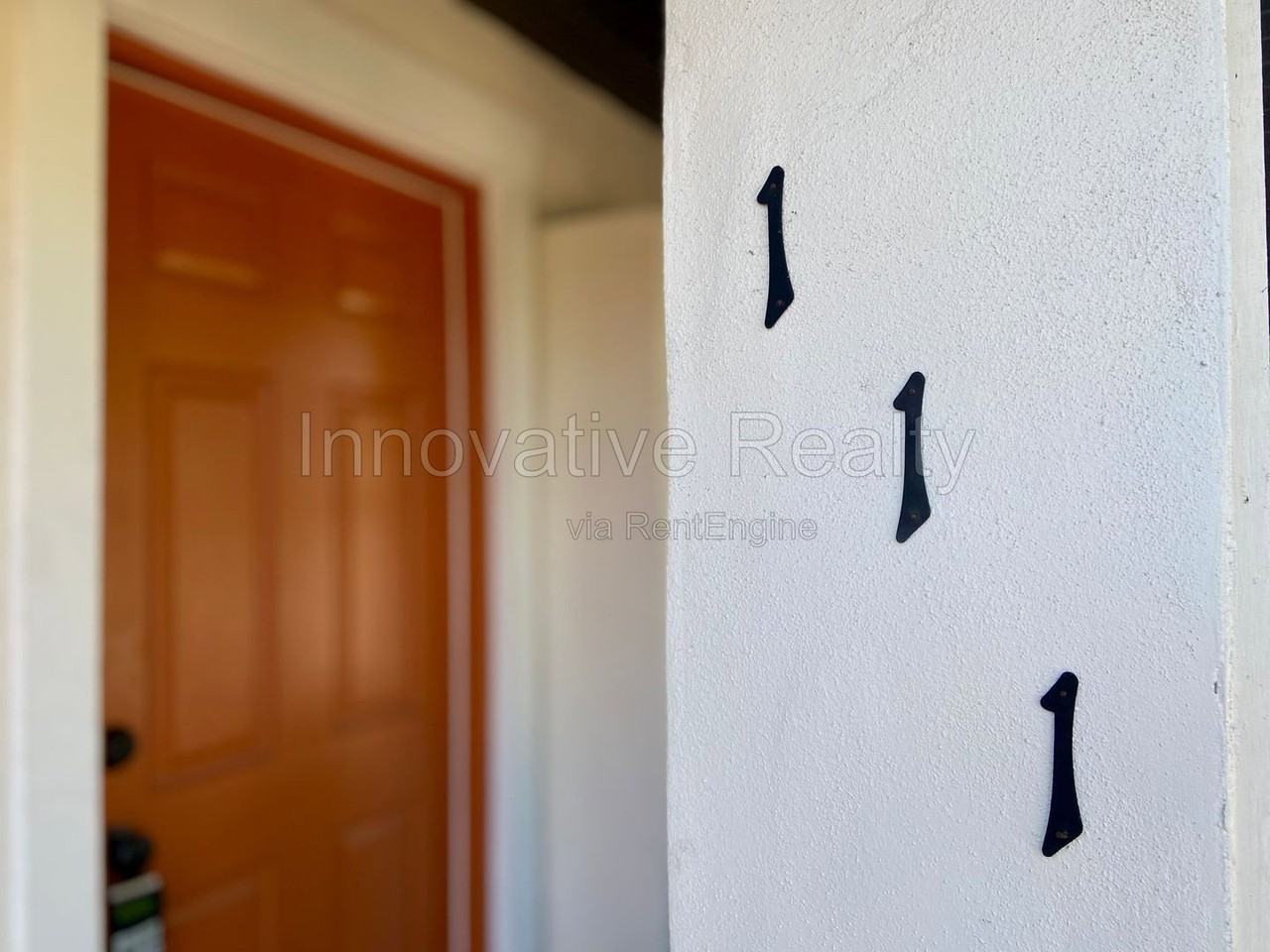 111 E Key Ave - Photo 3 of 24