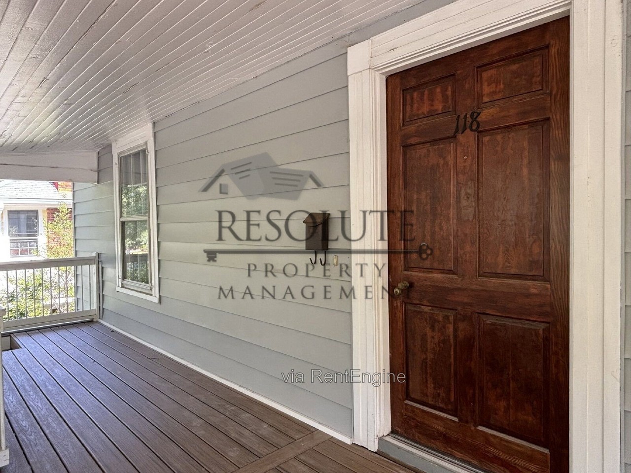 118 Forest Rd - Photo 2 of 18