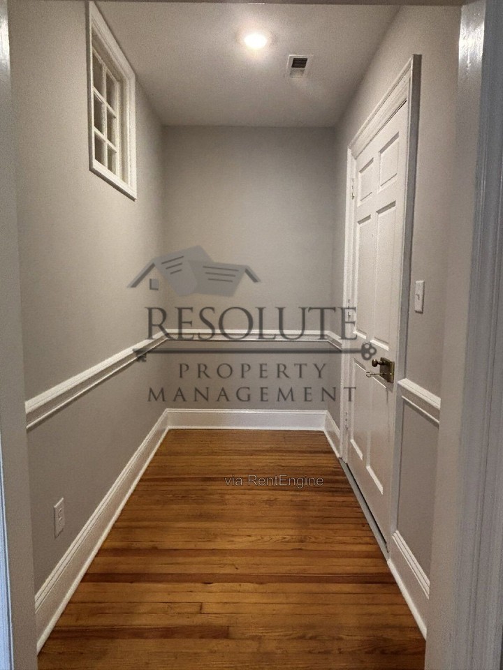 118 Forest Rd - Photo 6 of 18