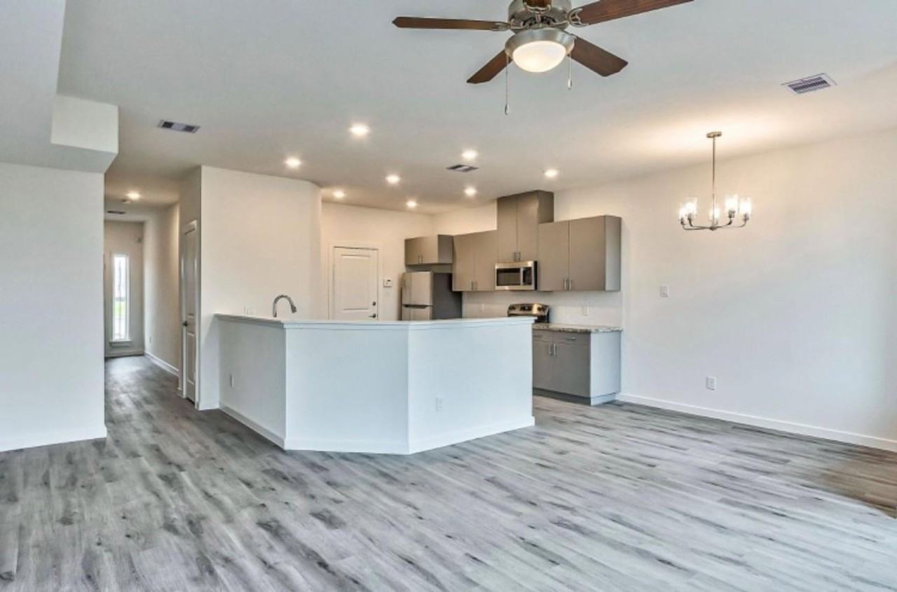 4805 Dig Dug Ln #B - Photo 4 of 19