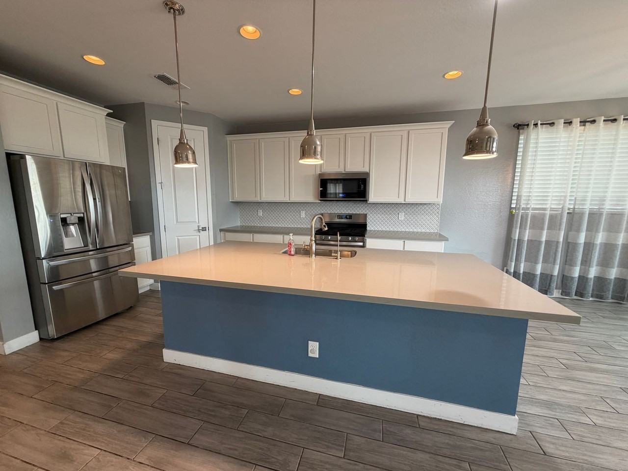14416 W Dahlia Dr - Photo 5 of 28