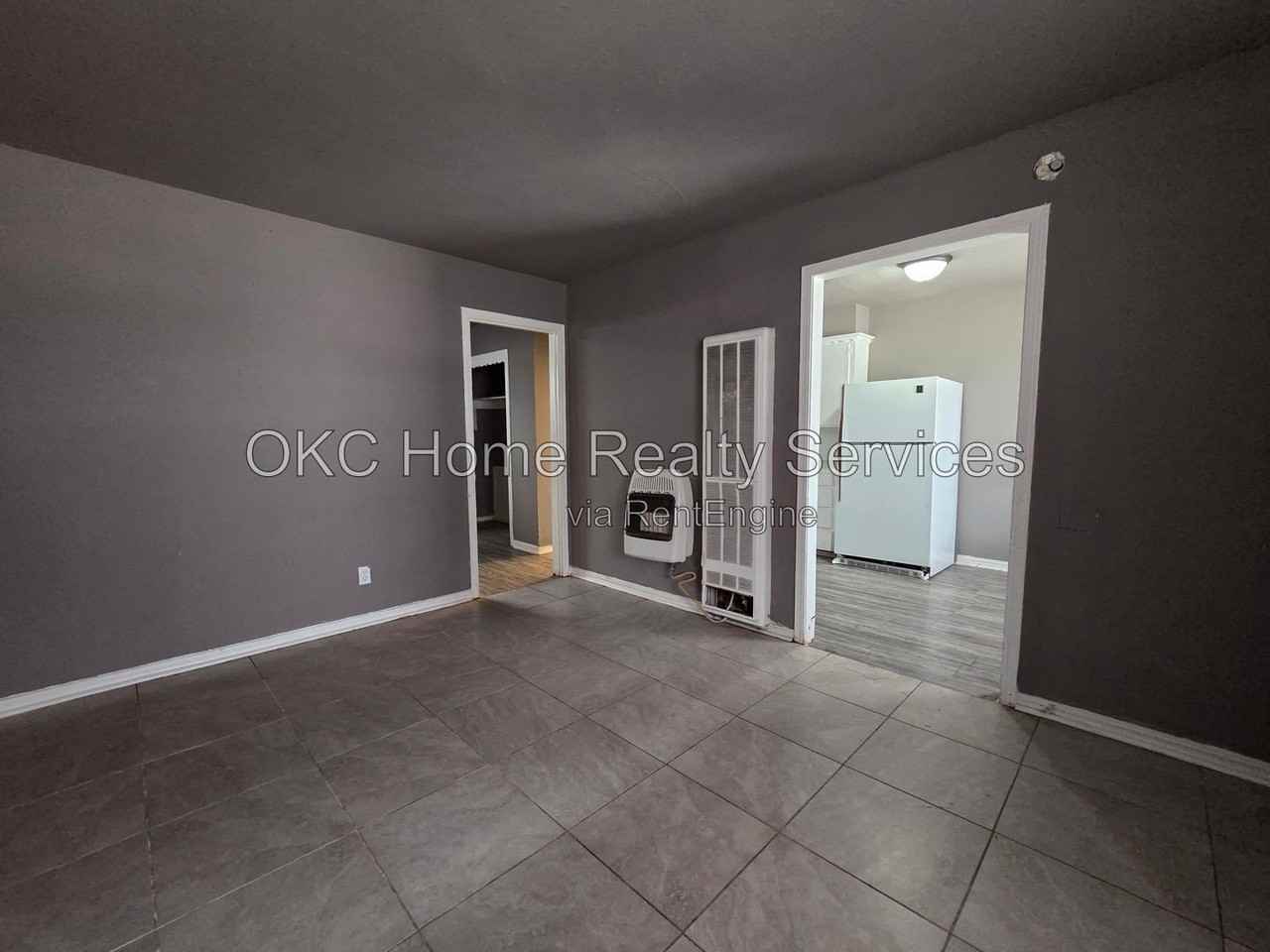 3621 S Shields Blvd #5 - Photo 5 of 8