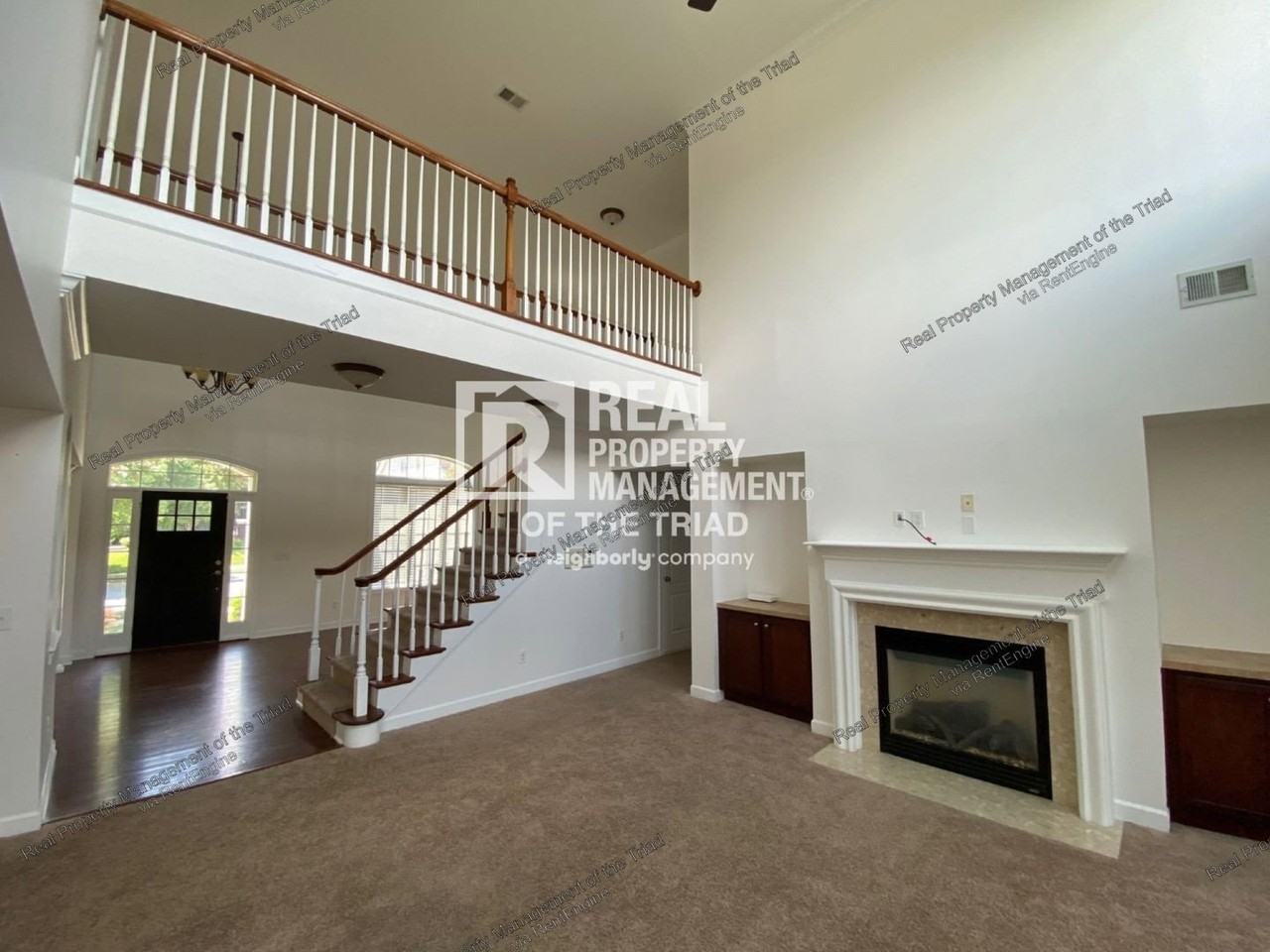 1837 Abernathy Trl - Photo 4 of 39