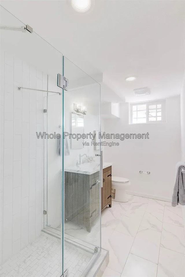 6585 E Nevada Pl - Photo 7 of 27