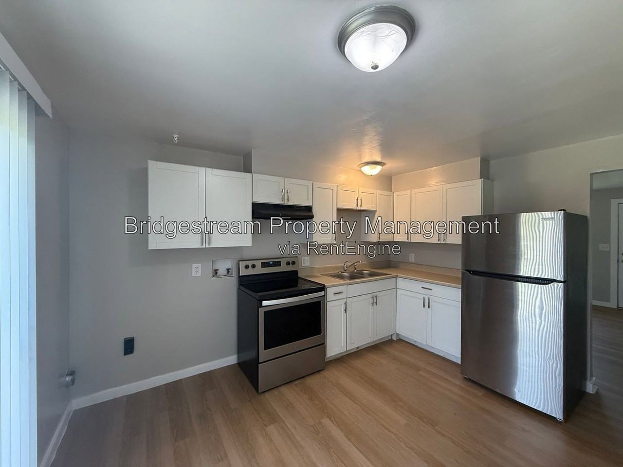 5447 Lofino Ct - Photo 3 of 15