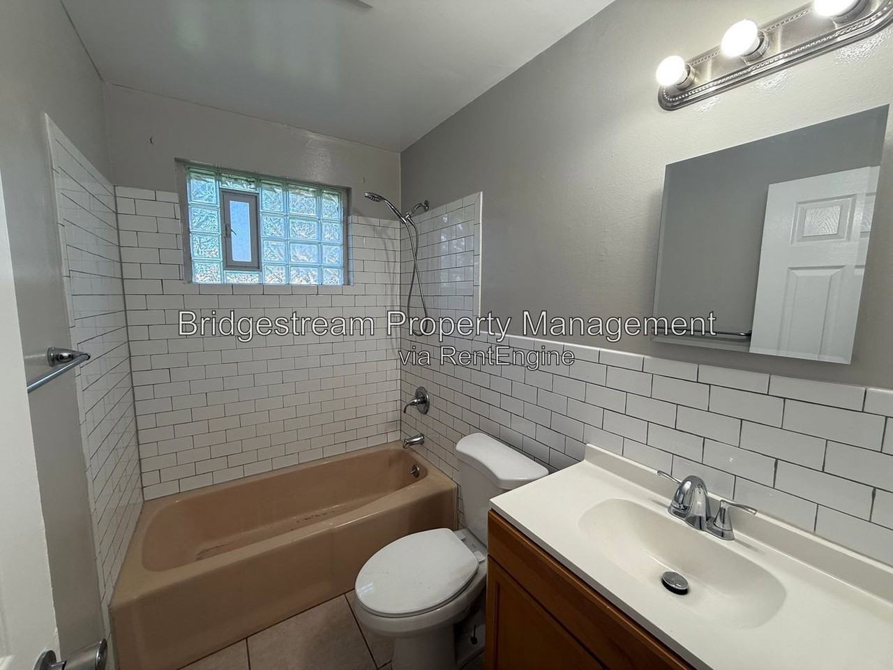 5447 Lofino Ct - Photo 6 of 15
