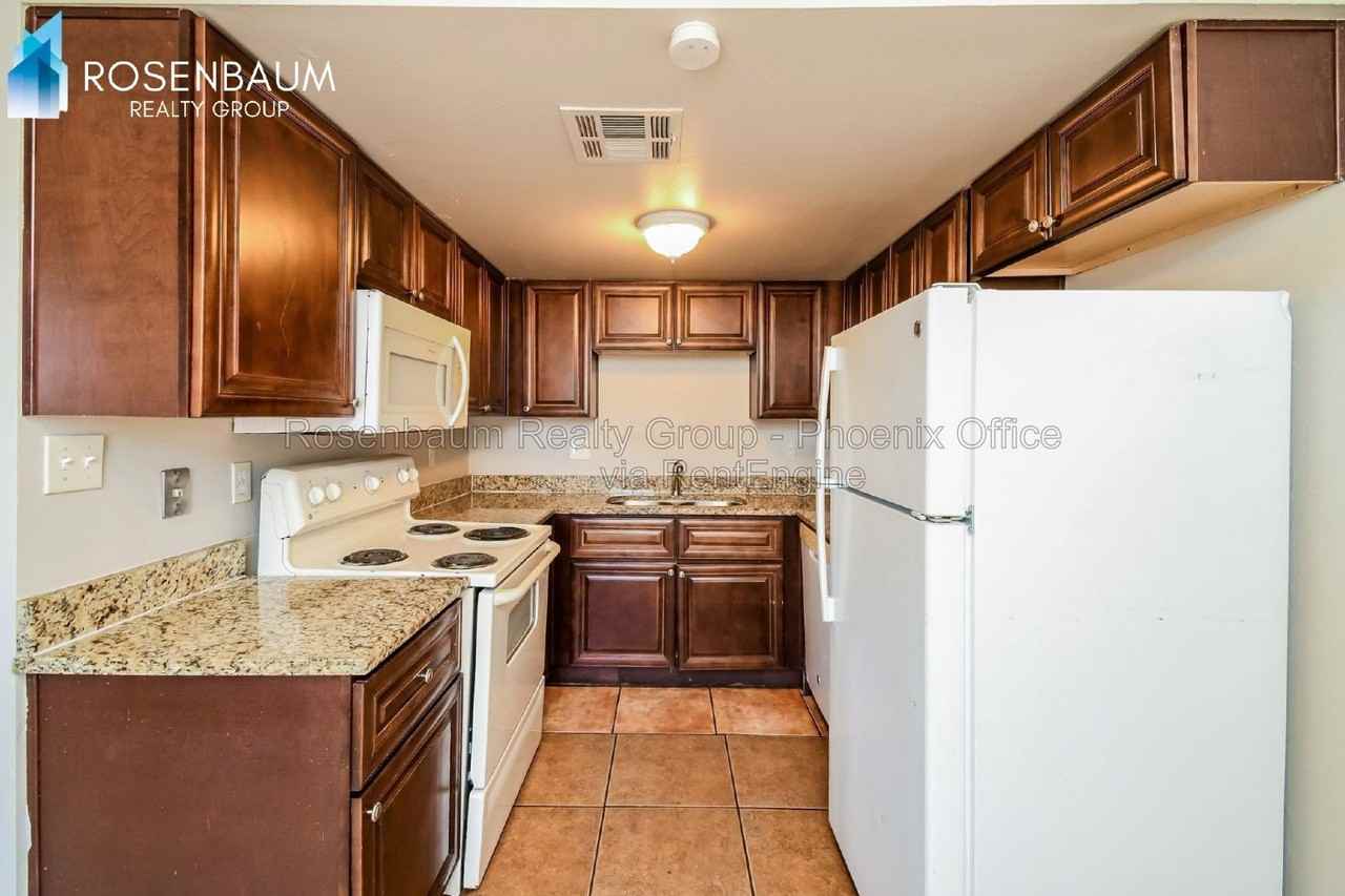 1714 E 6th Ave - Photo 6 of 11