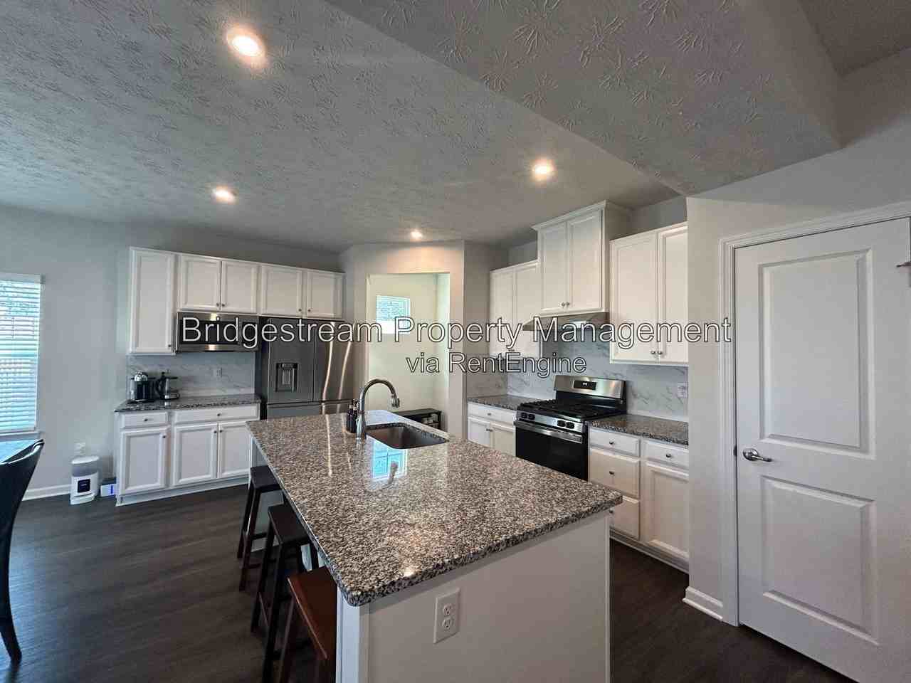 14 Cascade Dr - Photo 5 of 25