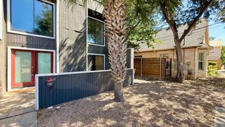 3402 Blumie St #B - Photo 1 of 1